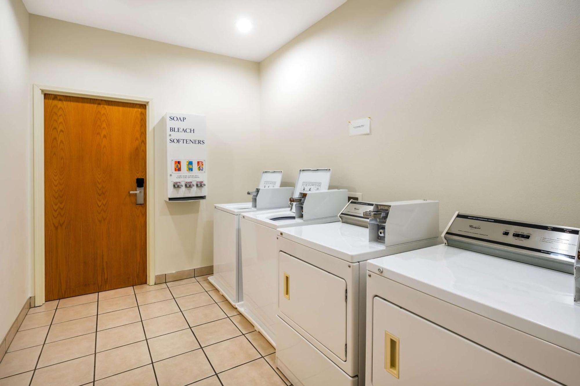 Best Western Lodge At River'S Edge Orofino Exterior photo